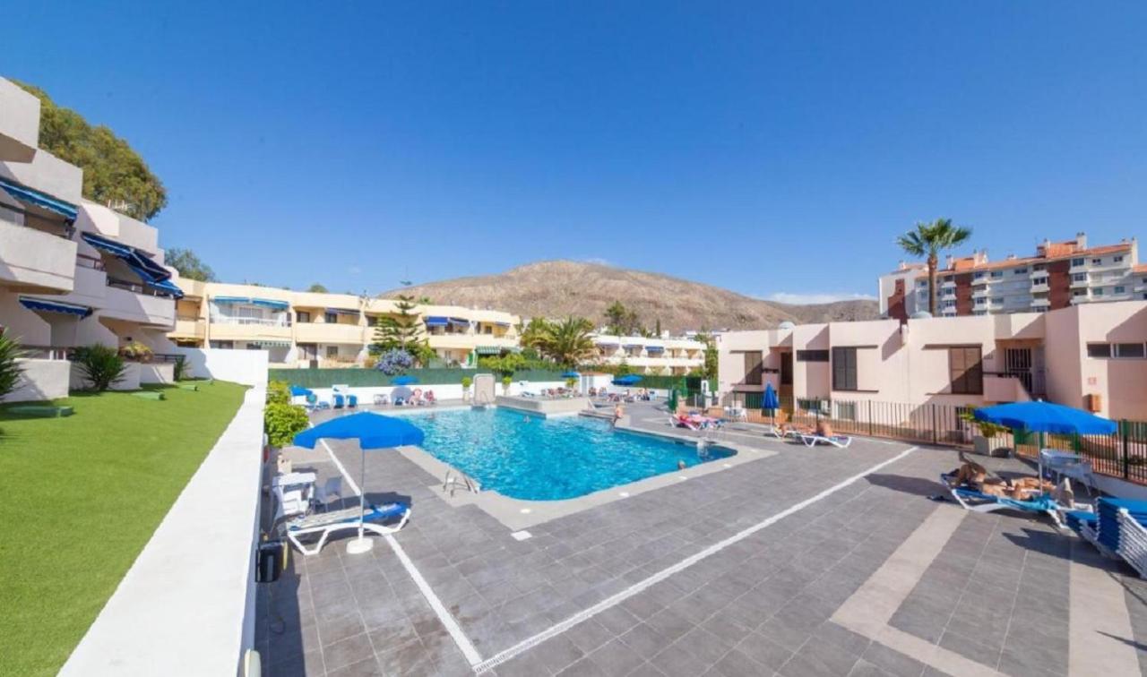 Welcome To The South And Sun * Los Cristianos (Tenerife)