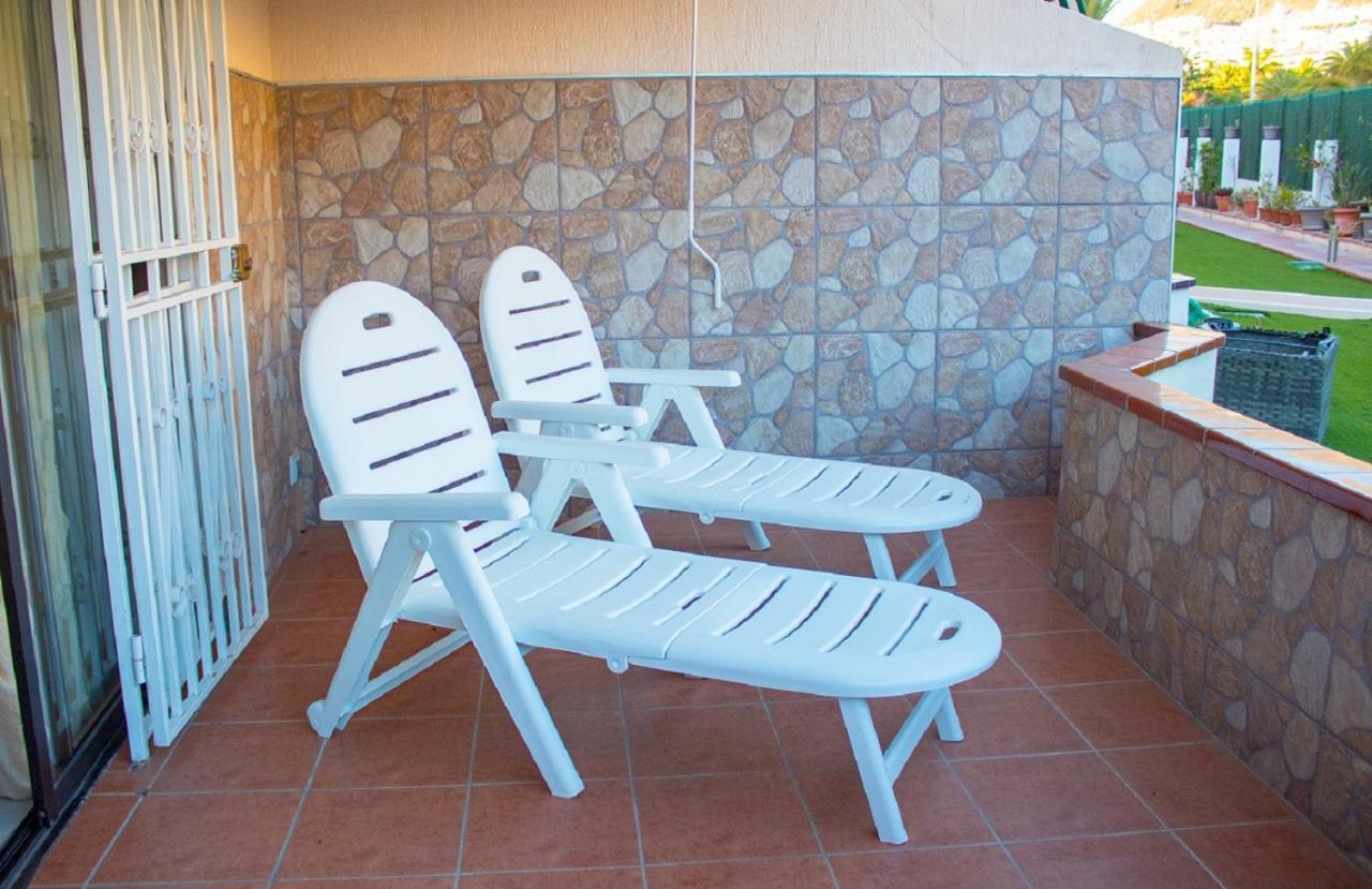 Welcome To The South And Sun * Los Cristianos (Tenerife)