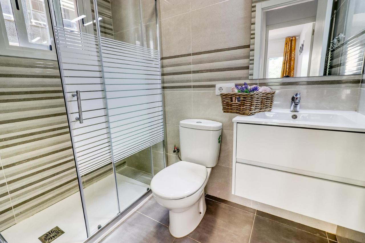 Cozy Main Square And Beachfront 3-bedrooms Los Cristianos (Tenerife)