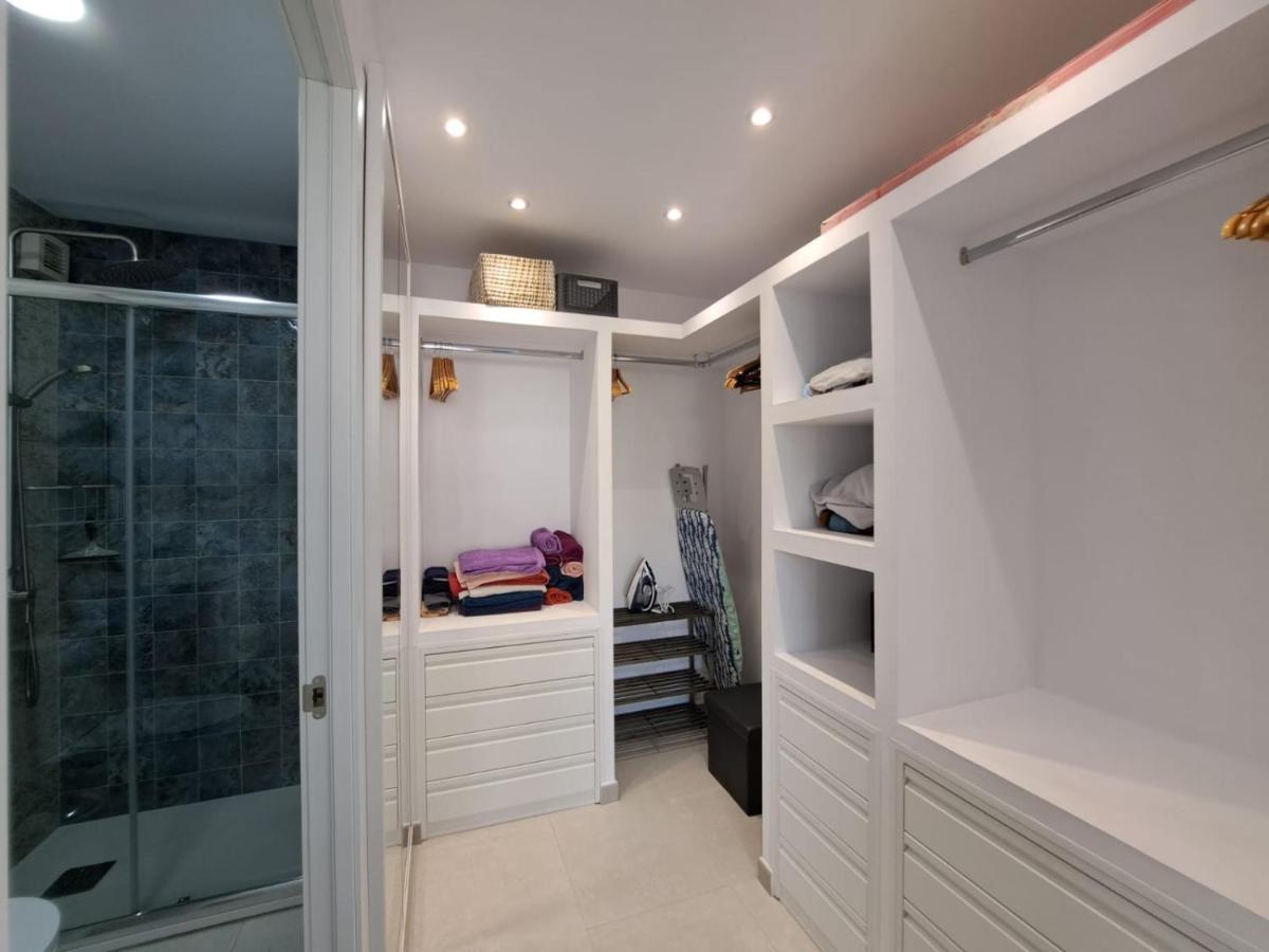 Apartment Newly Reformed 2 Bedroom In The Center Of Cristianos