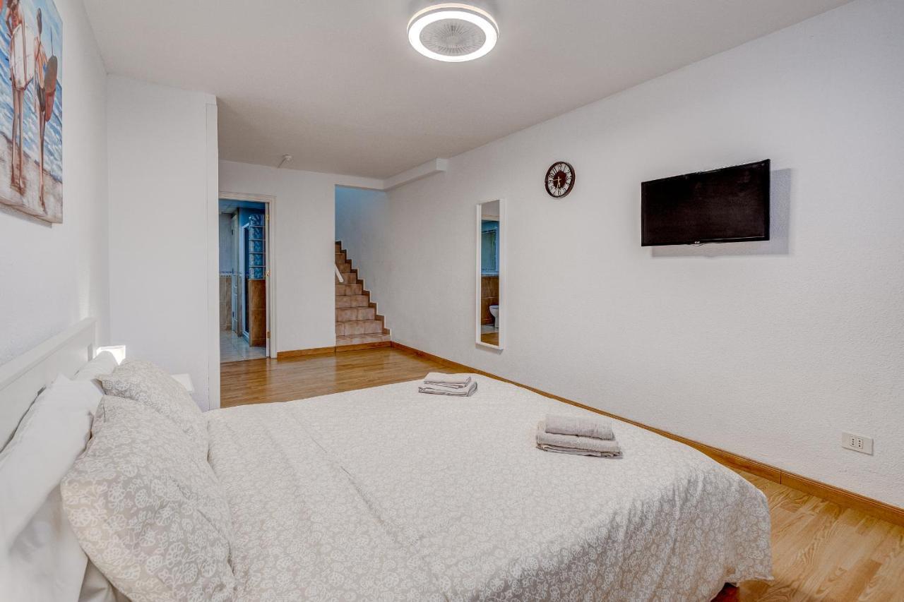 Amplio Duplex En Cristianos By Altamarhomes Apartment