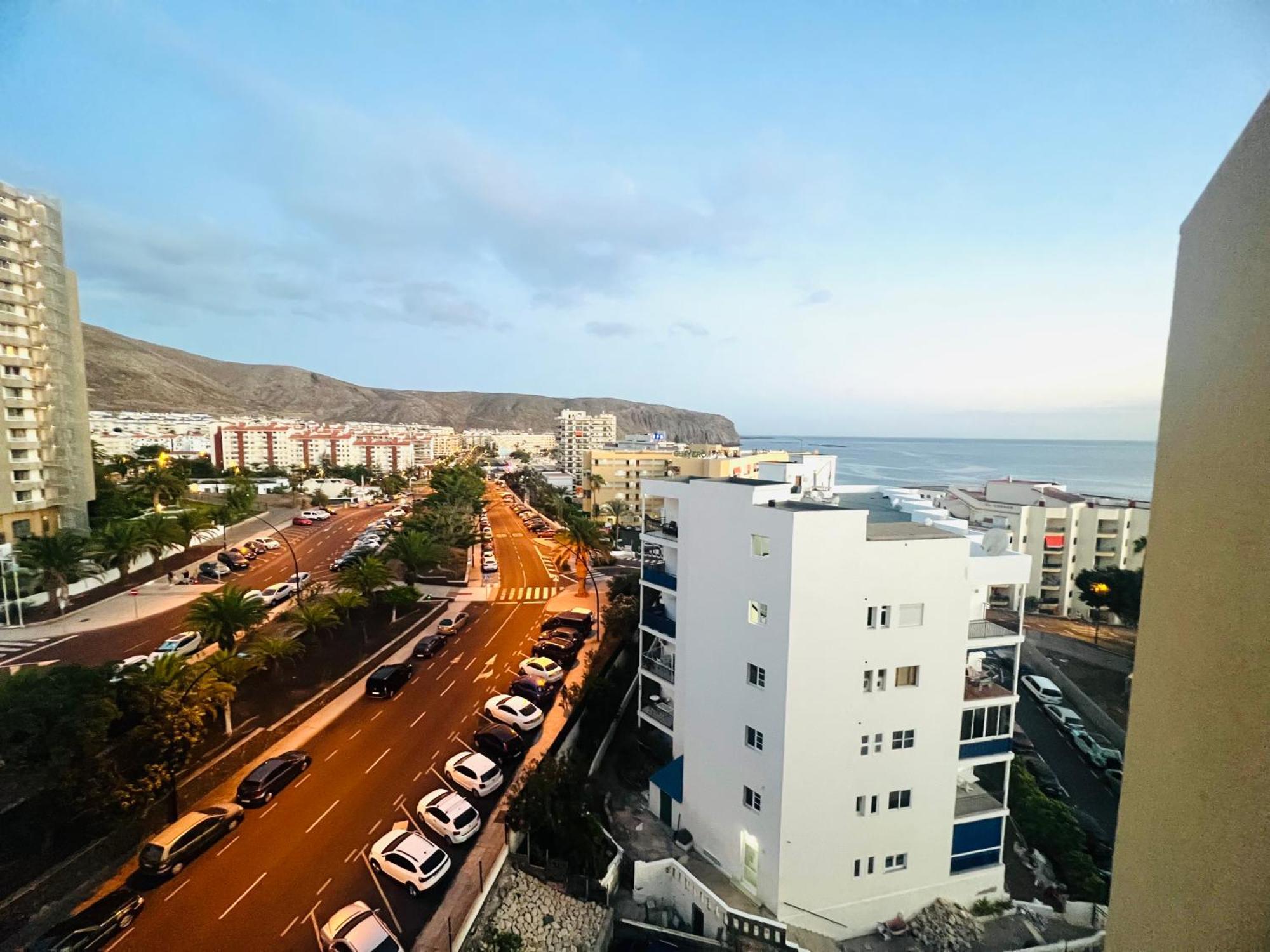 La Chunga Los Cristianos Apartment *