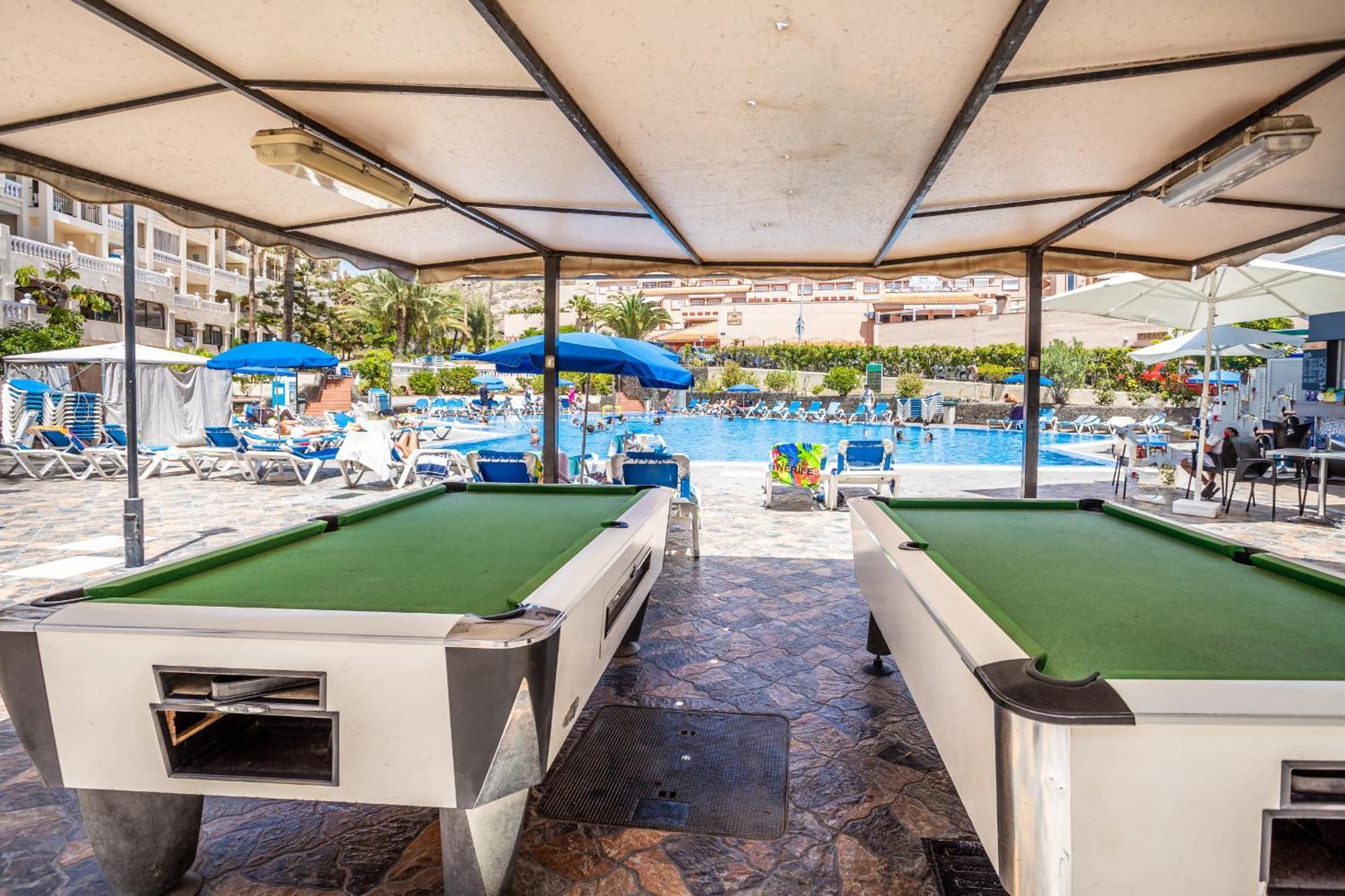 Castle Harbour Heated Pool Views By Lovetenerife *