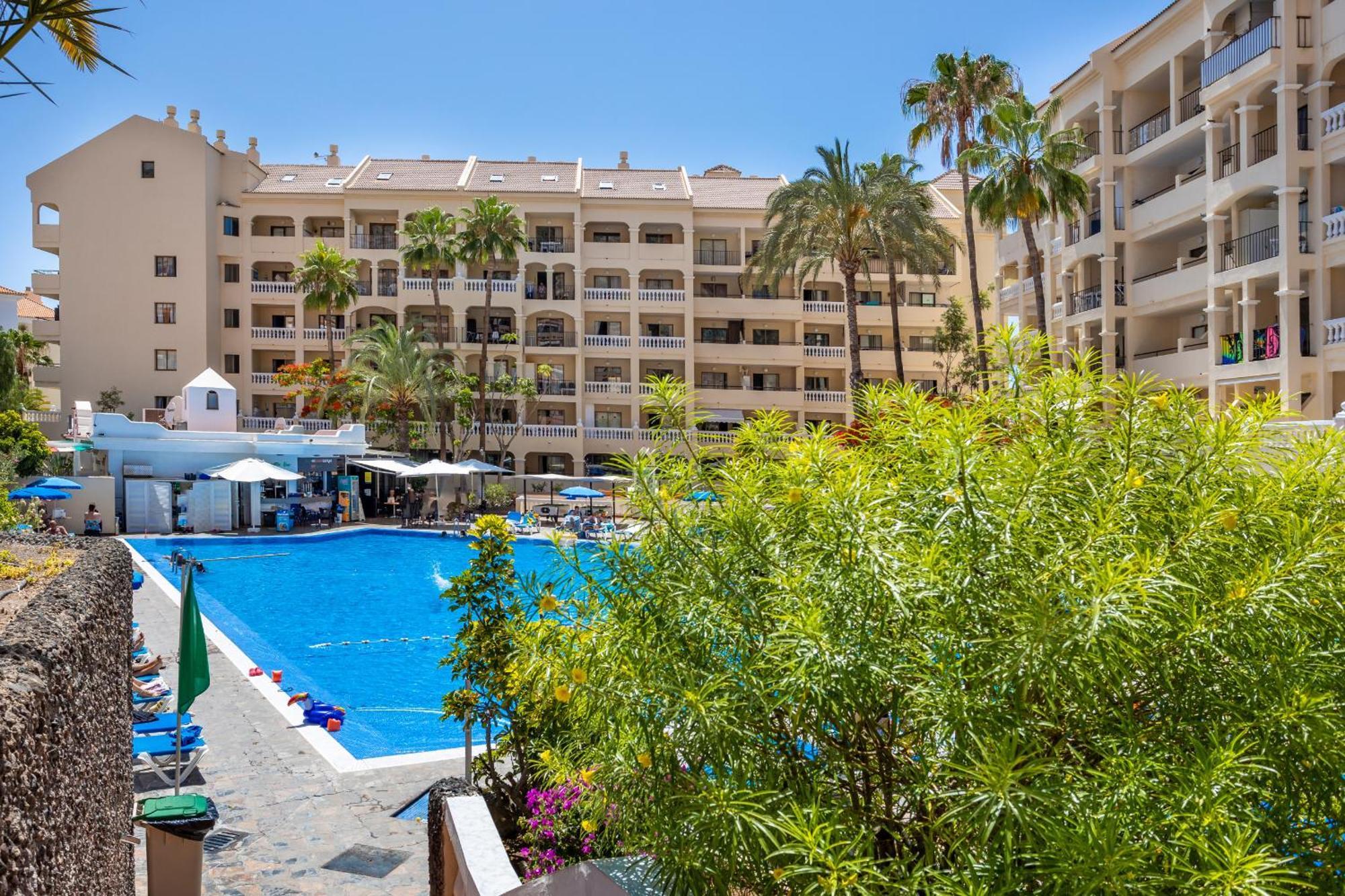 Apartment Castle Harbour Heated Pool Views By Lovetenerife Los Cristianos (Tenerife)