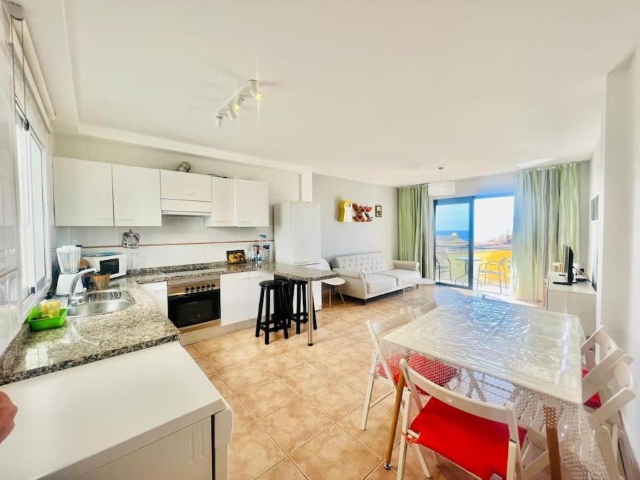 Apartamento In The Center Of Cristianos *
