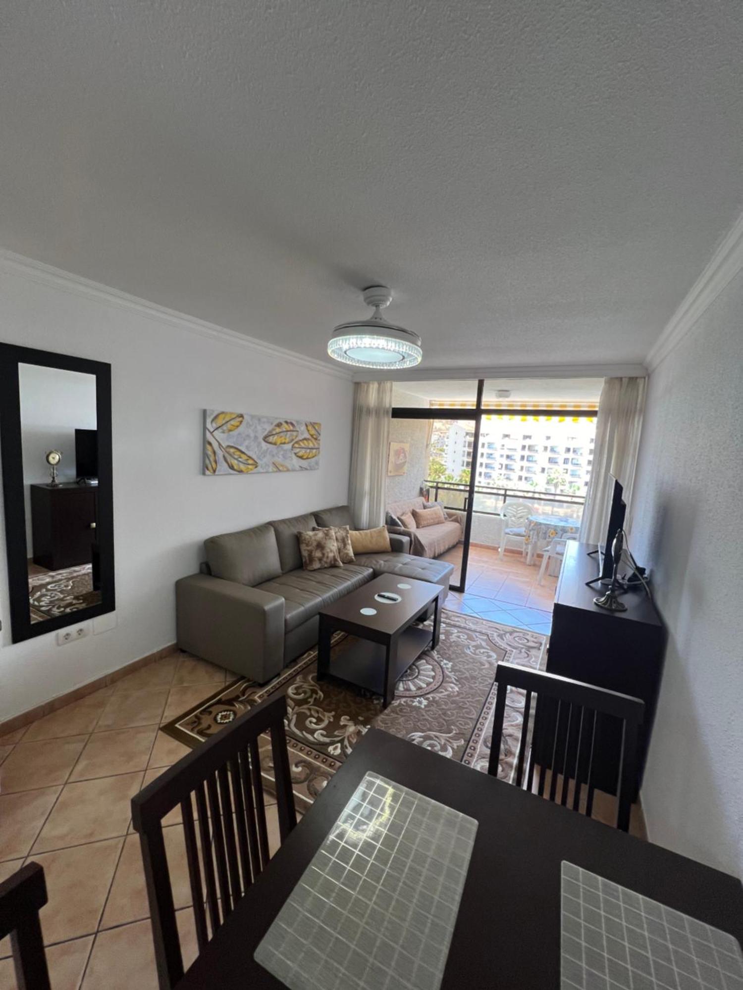 Center Cristianos Apartment