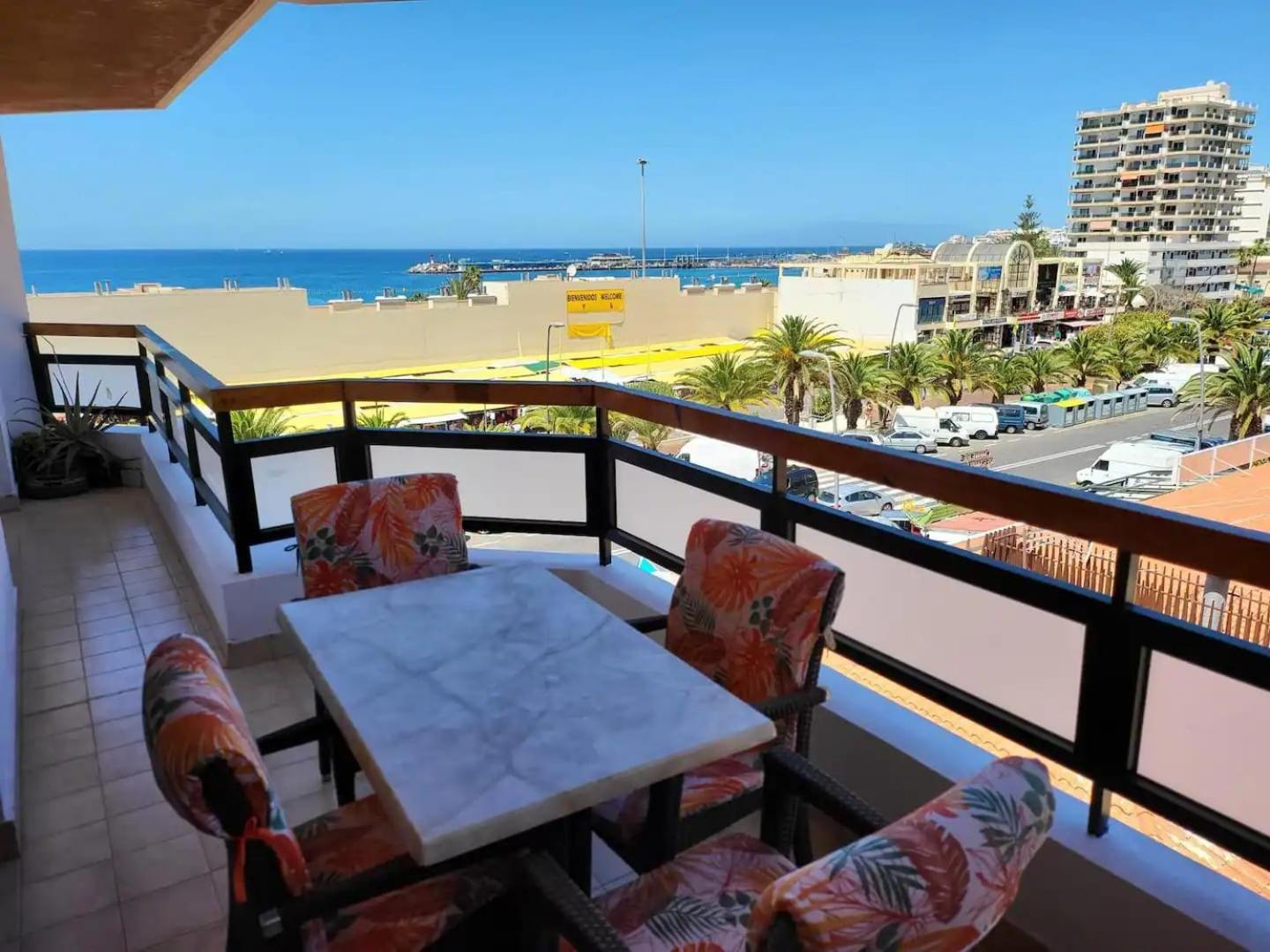 Apartment Jardines Canarios 1 - Three Bed Los Cristianos (Tenerife)