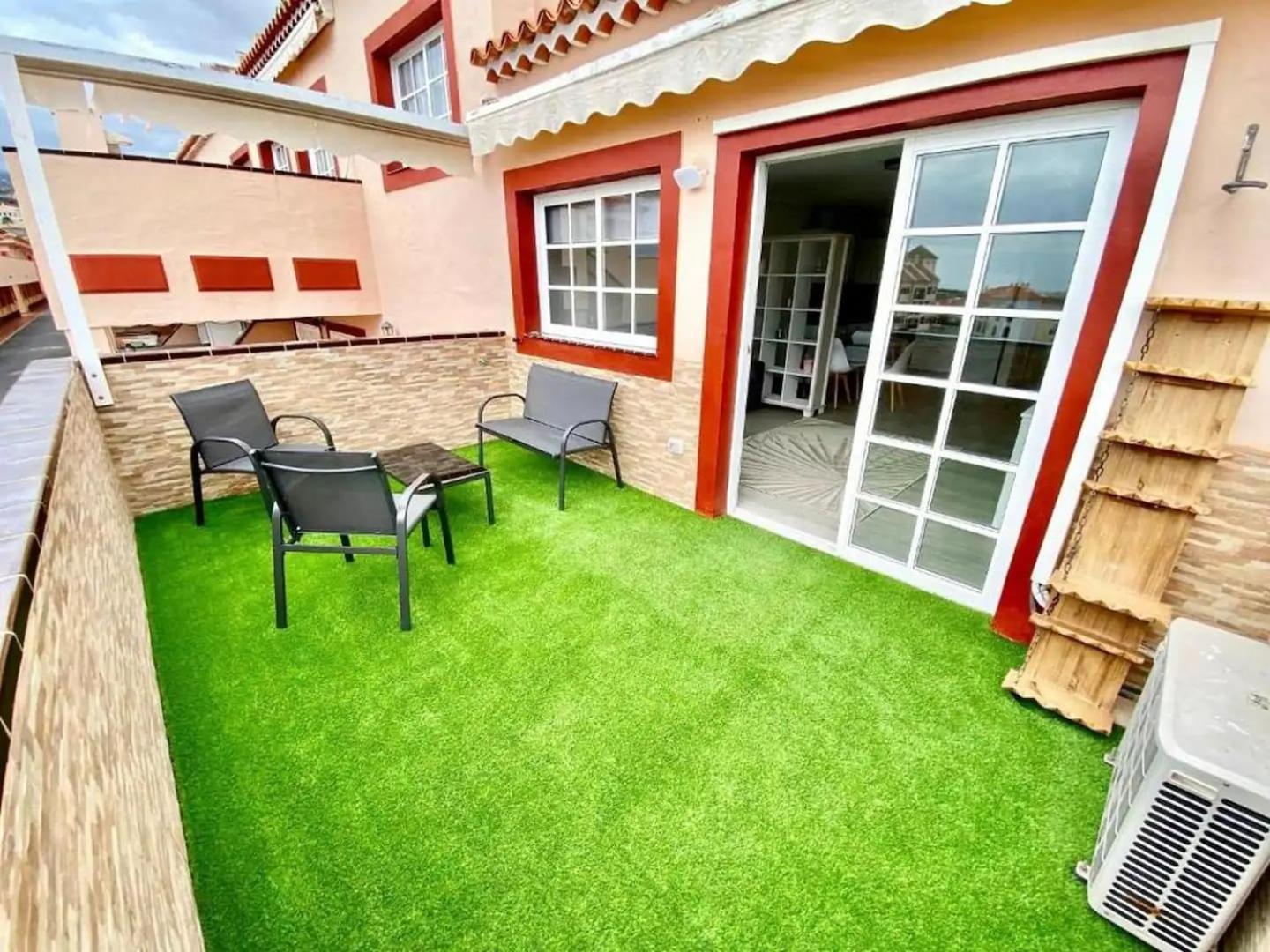 Heights 7 - Two Bed Apartment *