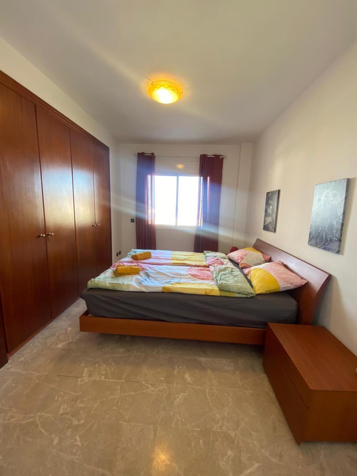 Large Direct Ocean Front 4bd Appartement Los Cristianos (Tenerife)