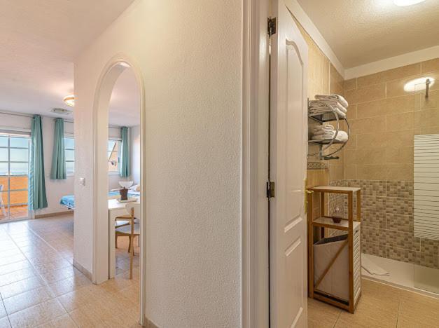 Bright With Sea And Montain View At Cristianos Appartement Los Cristianos (Tenerife)