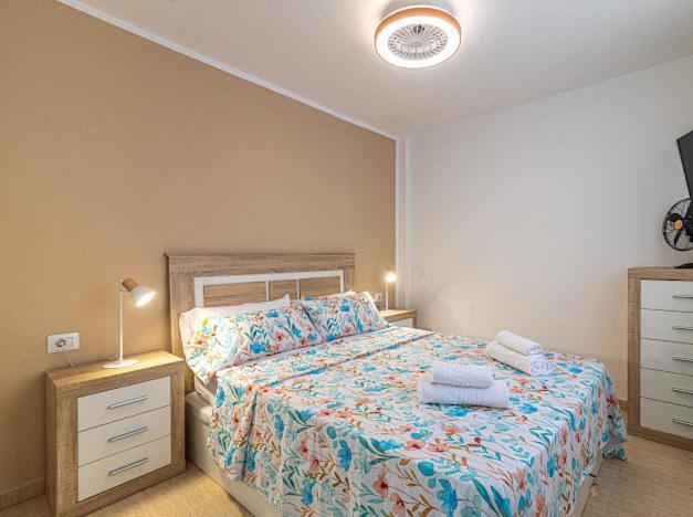 Bright With Sea And Montain View At Cristianos Apartment *