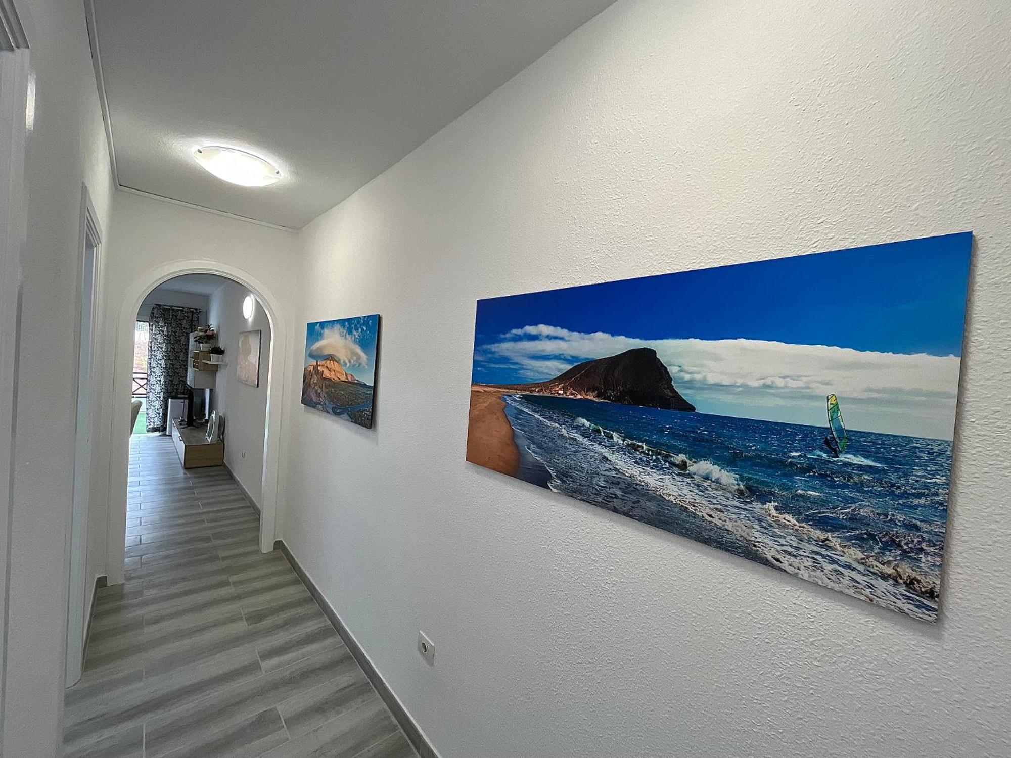 Ocean Light Apartment *