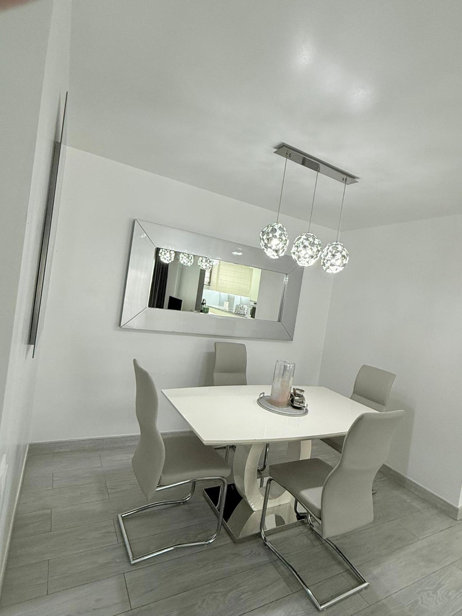 Apartment Iki Pearl Cristianos