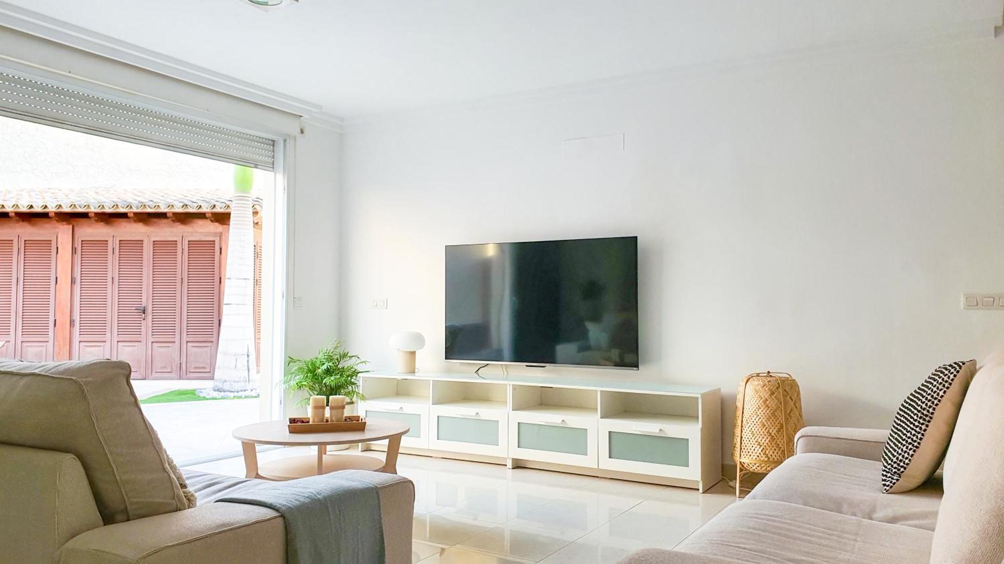 4-bedroom Corales With Jacuzzi, Garden, Close To Everything Villa