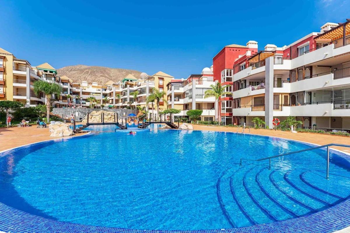 4 Bedroom With Jacuzzi, Heated Swimmingpool, Front Ocean And View ! *