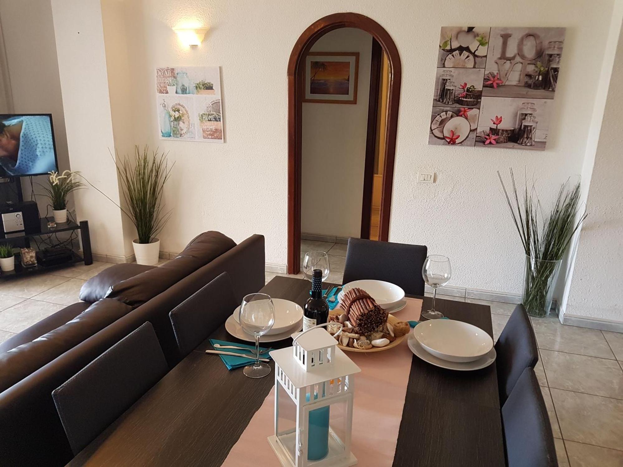 Mit Beheiztem Gemeinsamem Pool Apartment