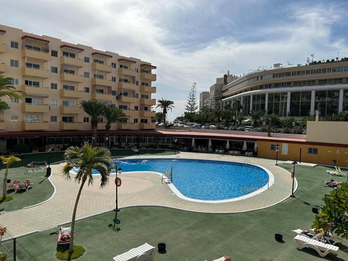 Modern Sunny 100m From The Apartment Los Cristianos (Tenerife)