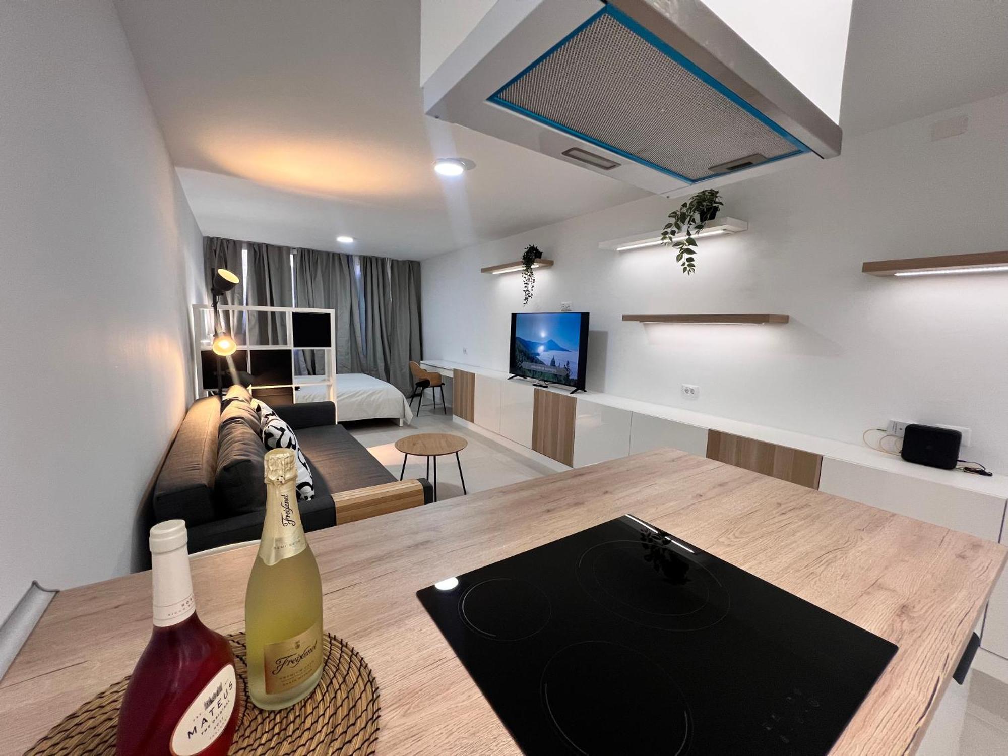 Sunny Apto Castle Harbour Apartment *