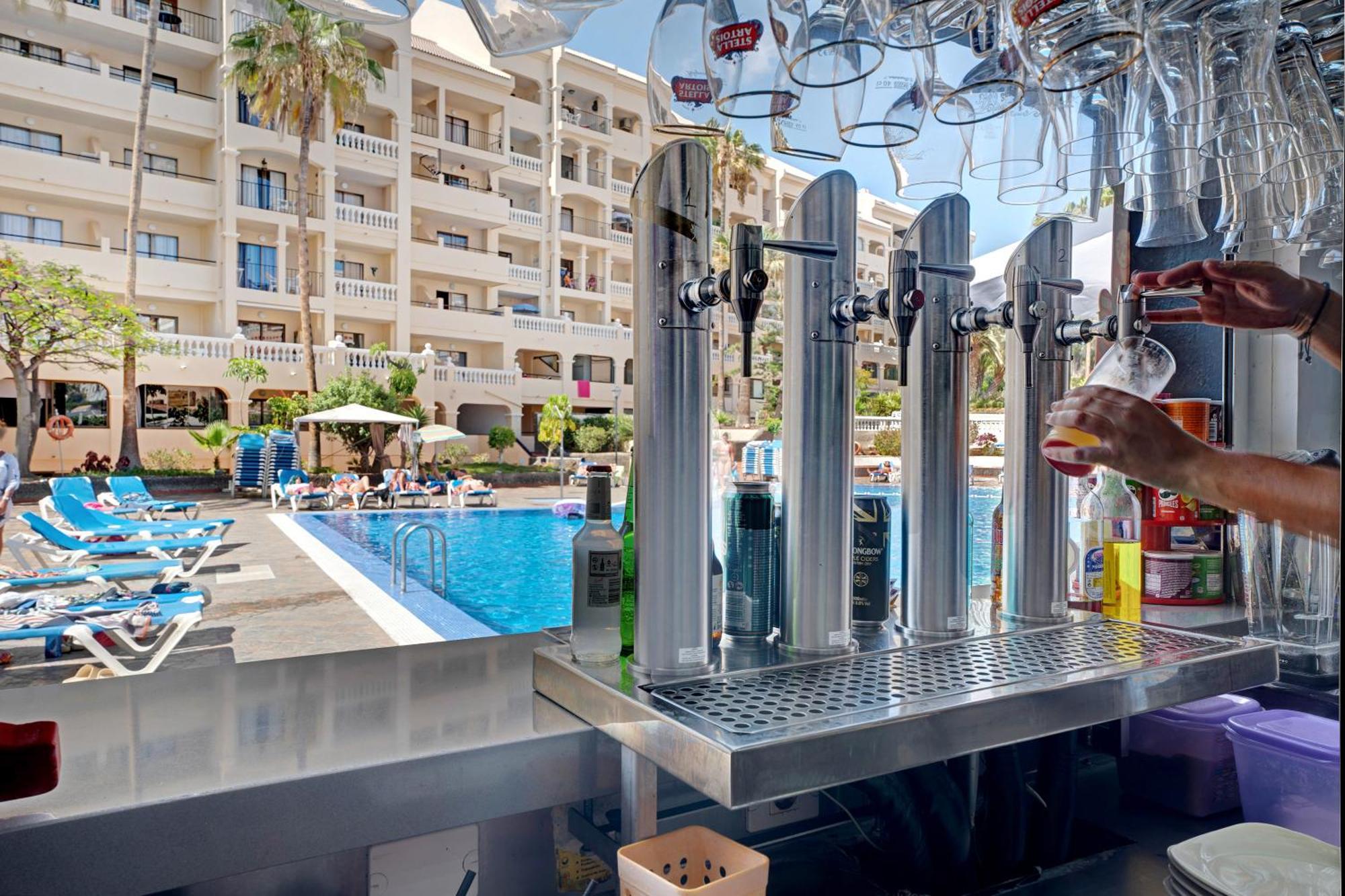 Estupendo Estudio En Castle Harbour *