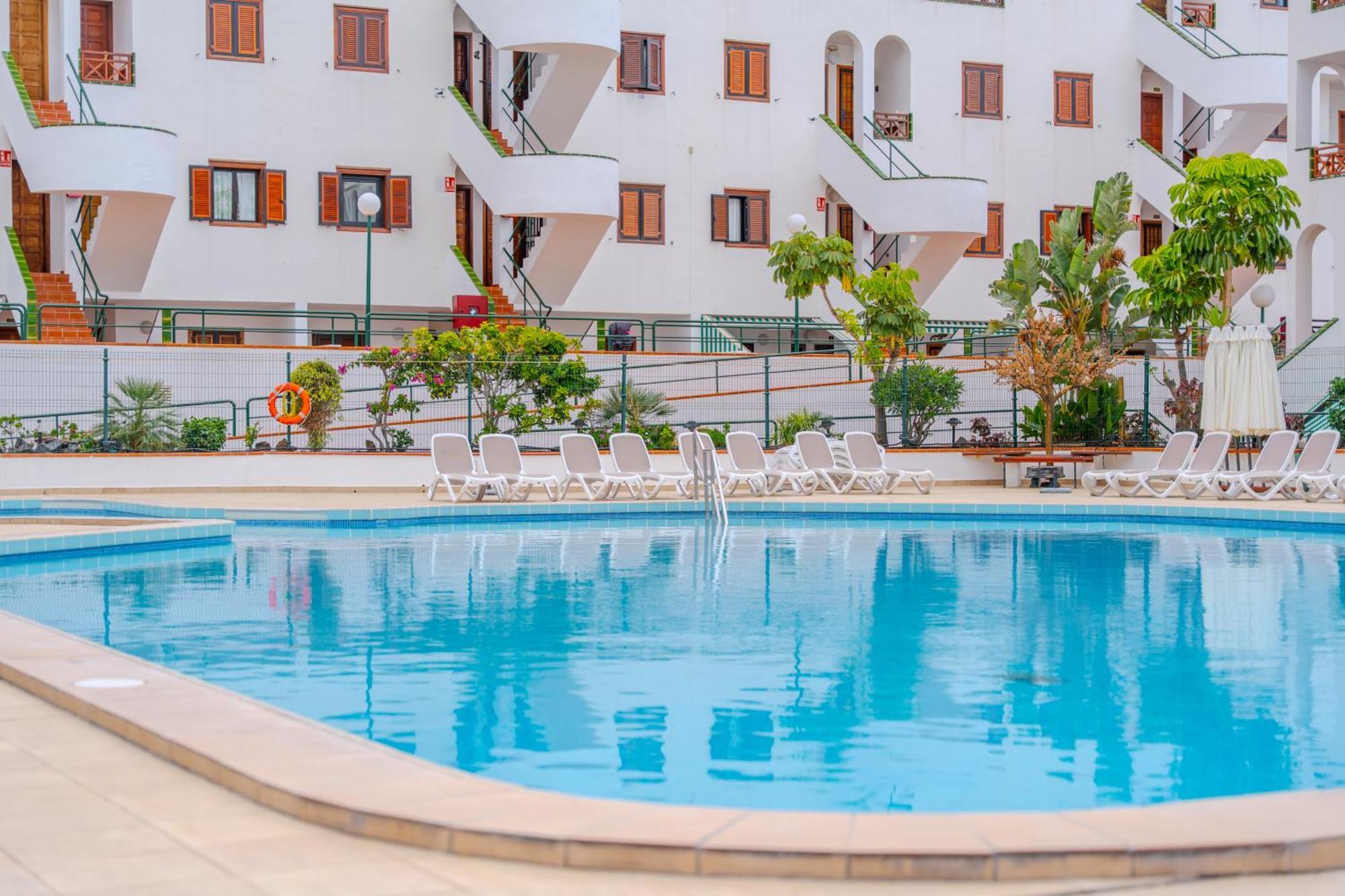 Apartment Victoria Court 2 Pool