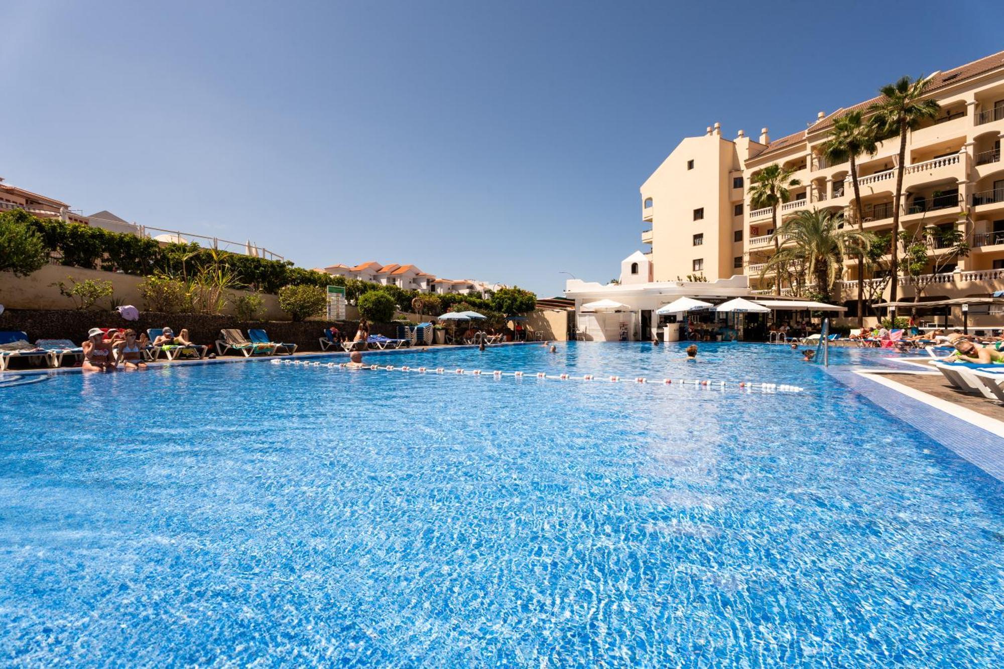 Apartment Castle Harbour With Heated Pool *