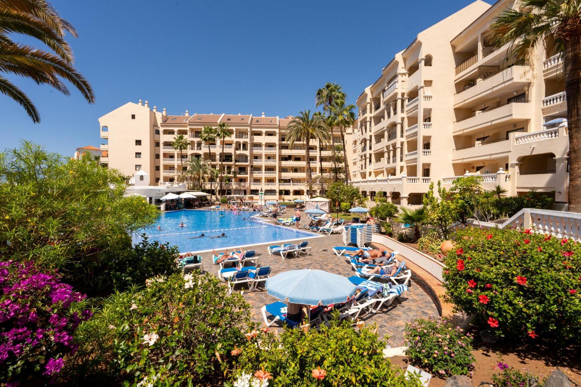 Apartment Castle Harbour With Heated Pool *