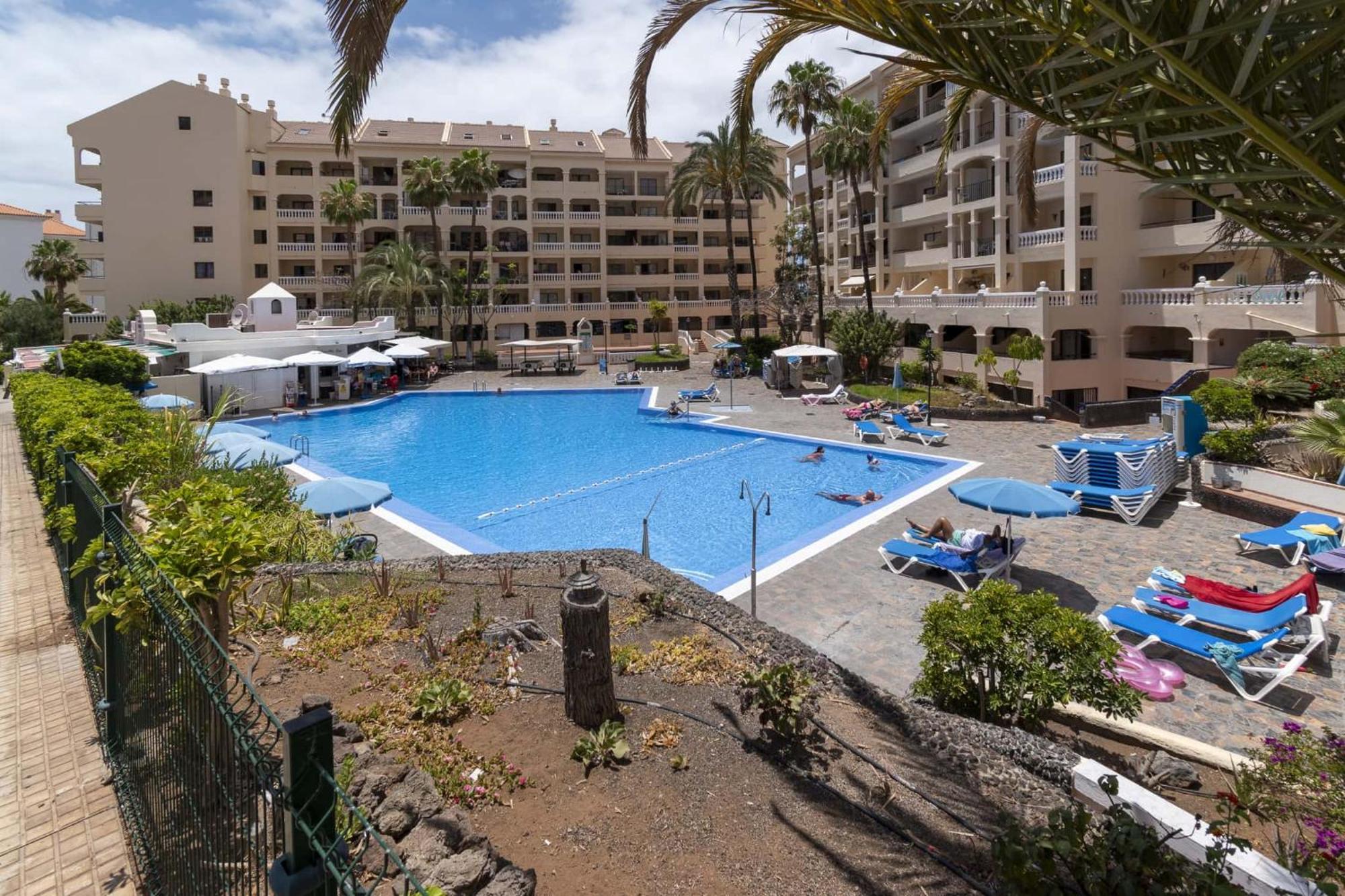 Castle Harbour 37 - Two Bed Los Cristianos (Tenerife)