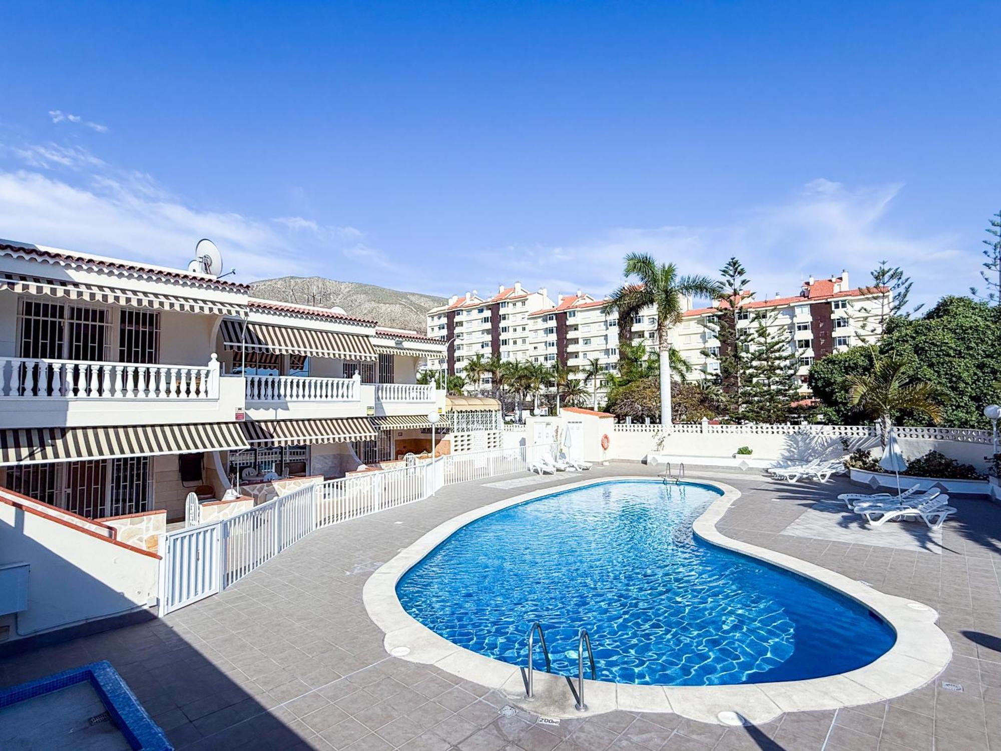 Rosas Los Cristianos (Tenerife)