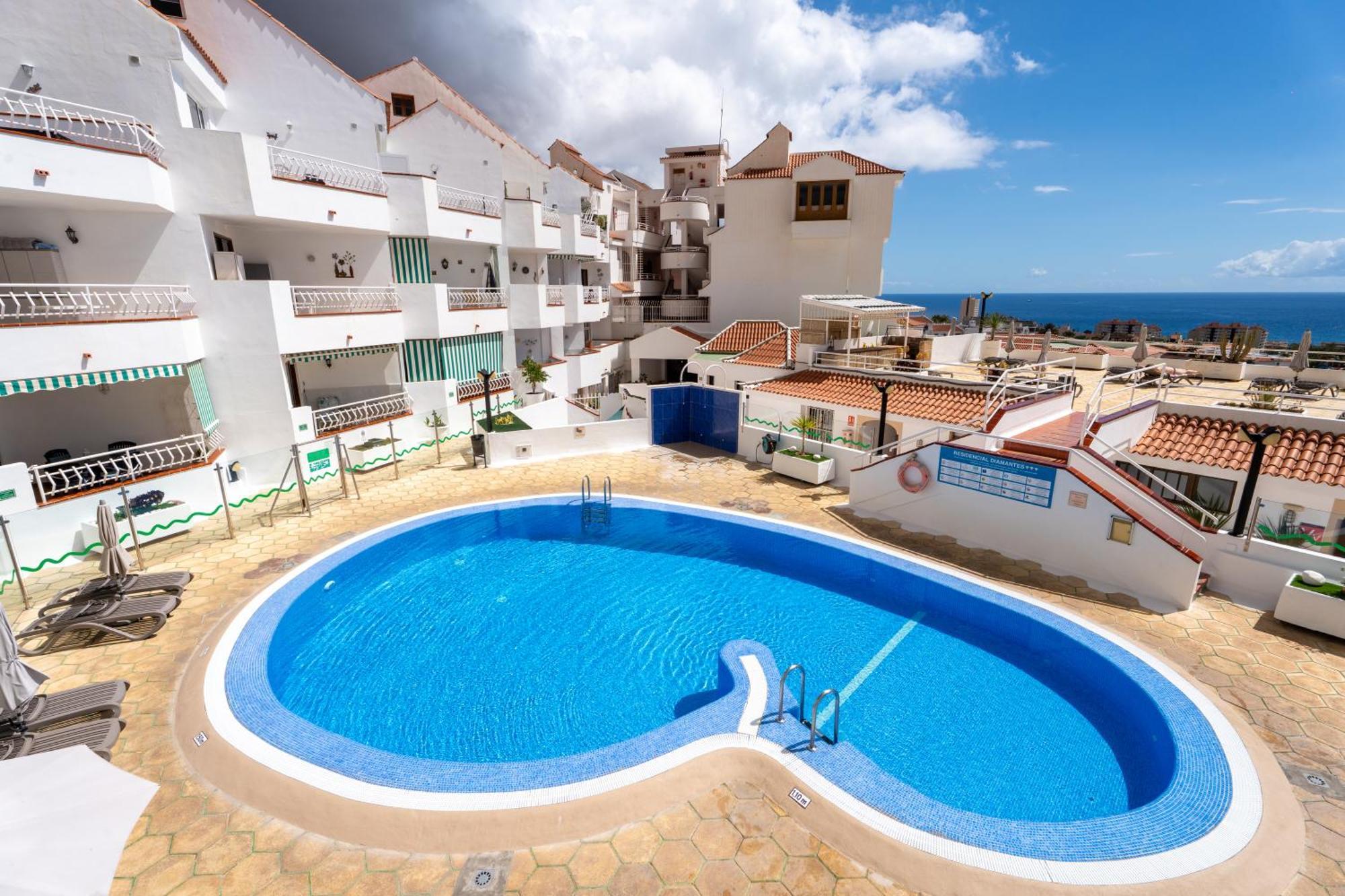 Oasis Diamente - Heated Pool * Los Cristianos (Tenerife)