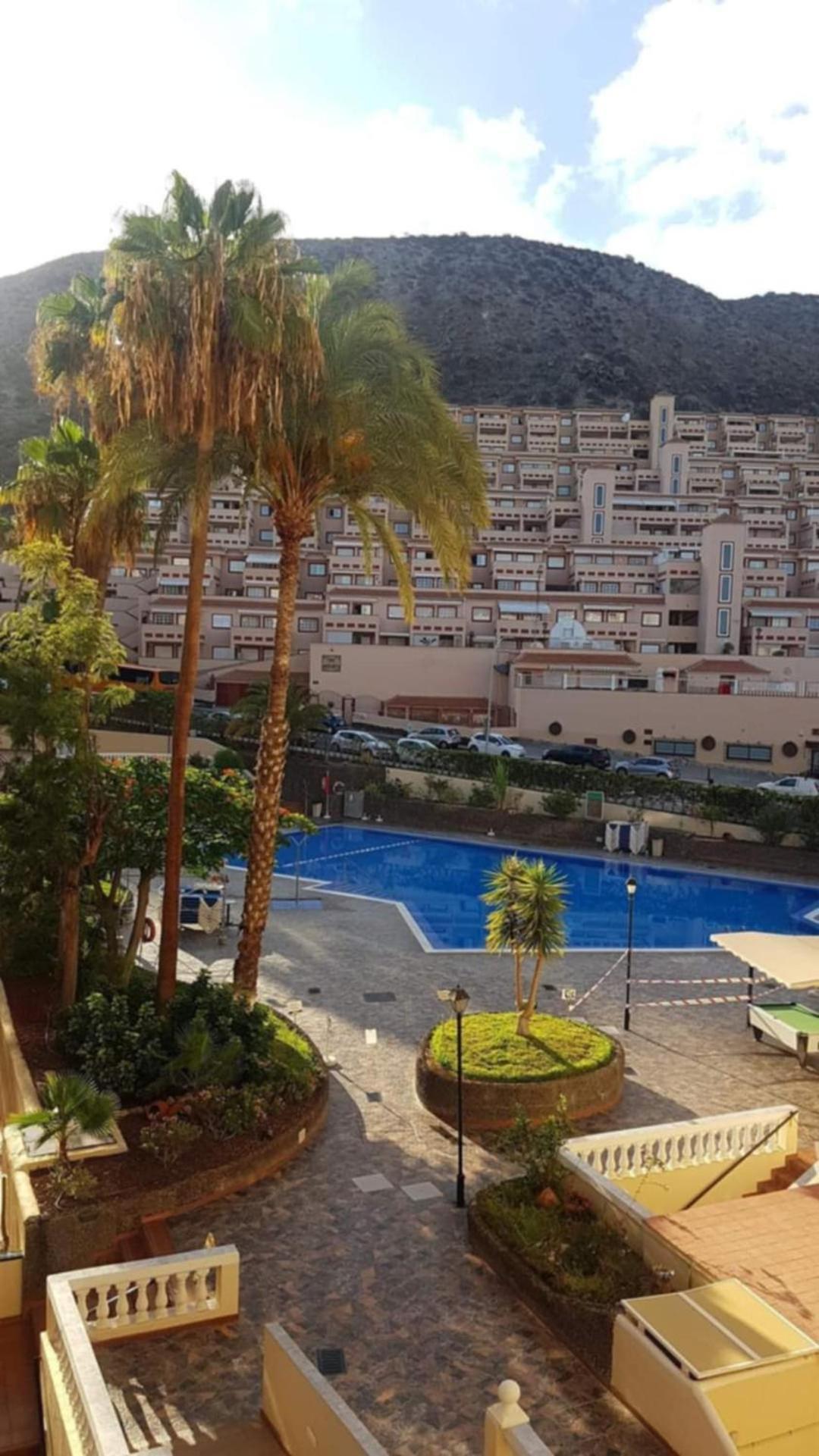 In Castle Harbour With Pool View C020 Los Cristianos (Tenerife)
