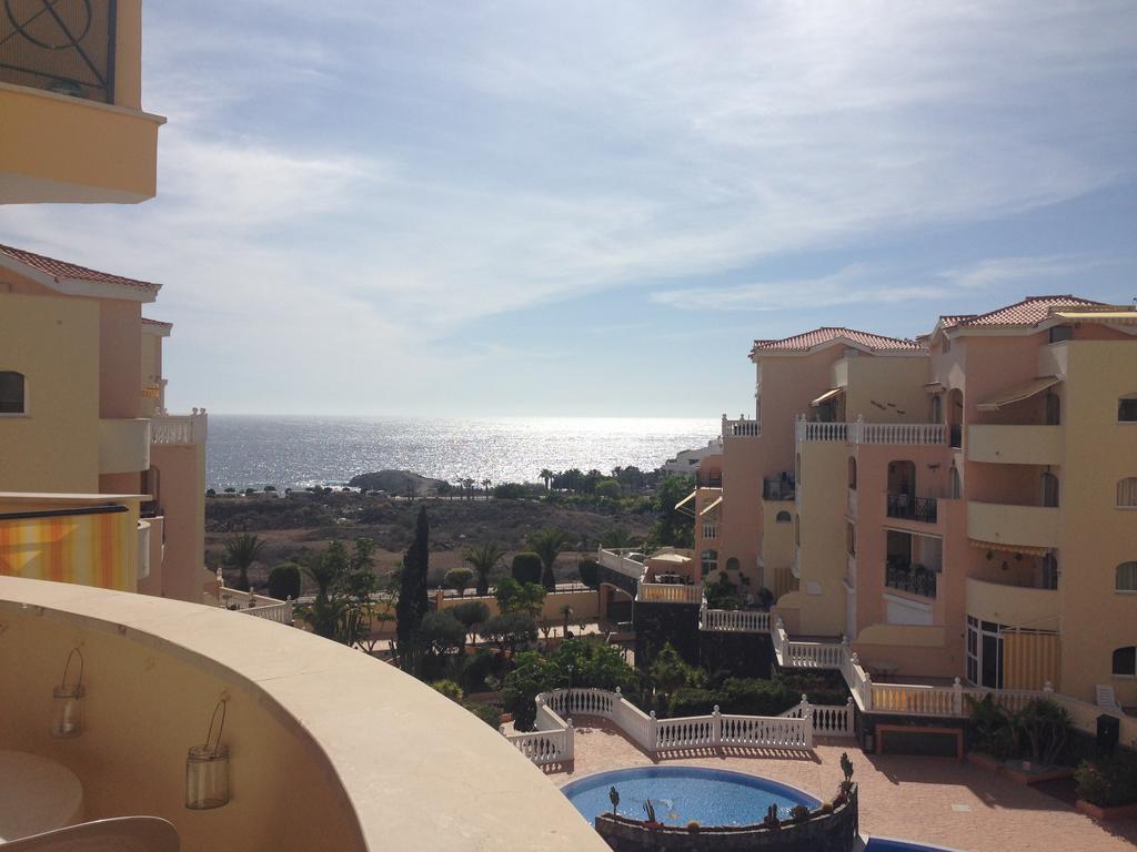 Parque Tropical Los Cristianos Apartment *