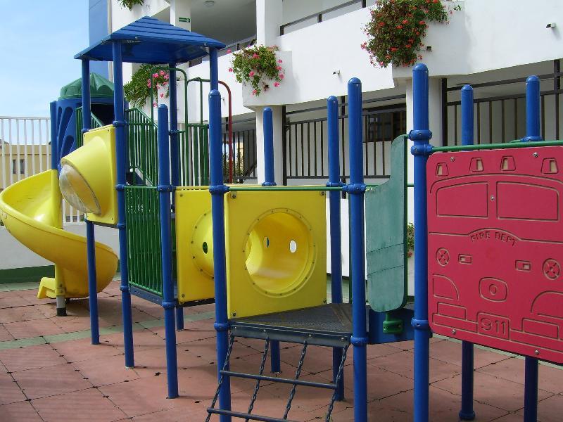 Aguamar Apartamentos, Cristianos Downtown Apartahotel 3*