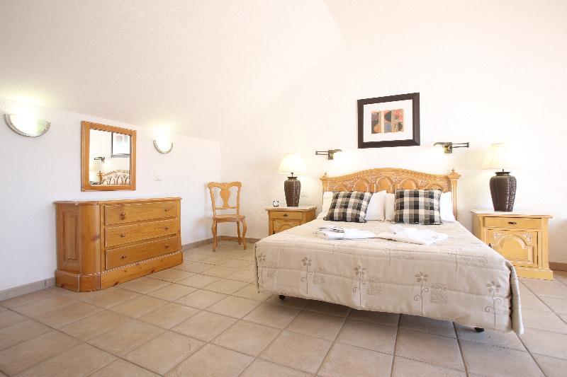 Apartahotel Beverly Hills - Excel &