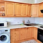 Family Apartment Close To The Sea