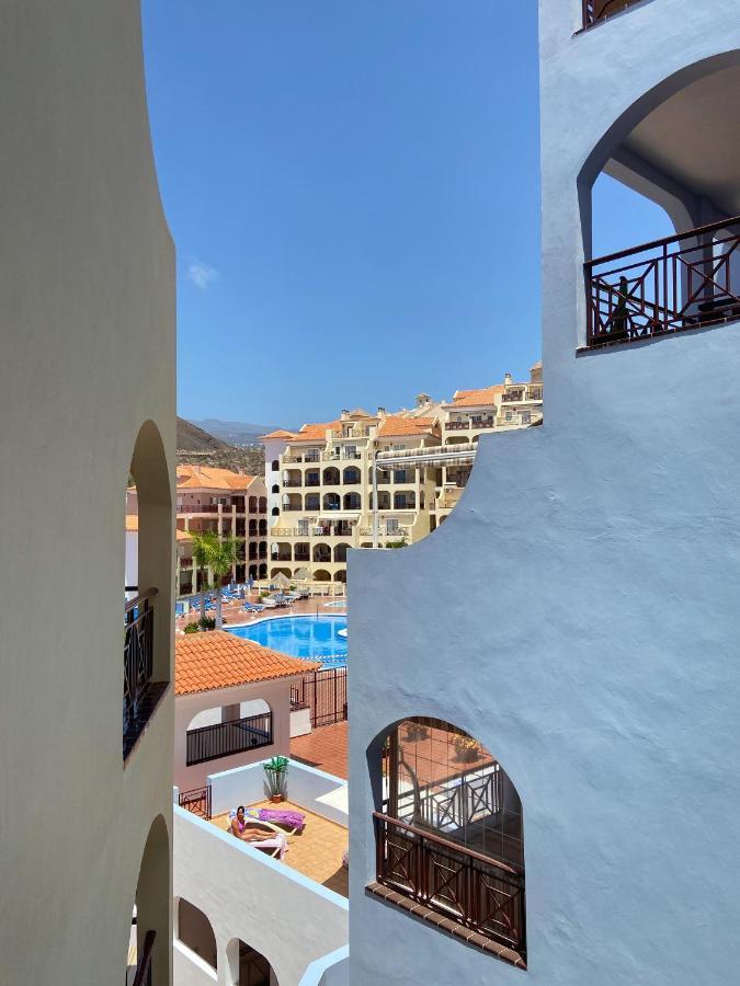 Tenerife Cristianos Dinastia Complex Apartment