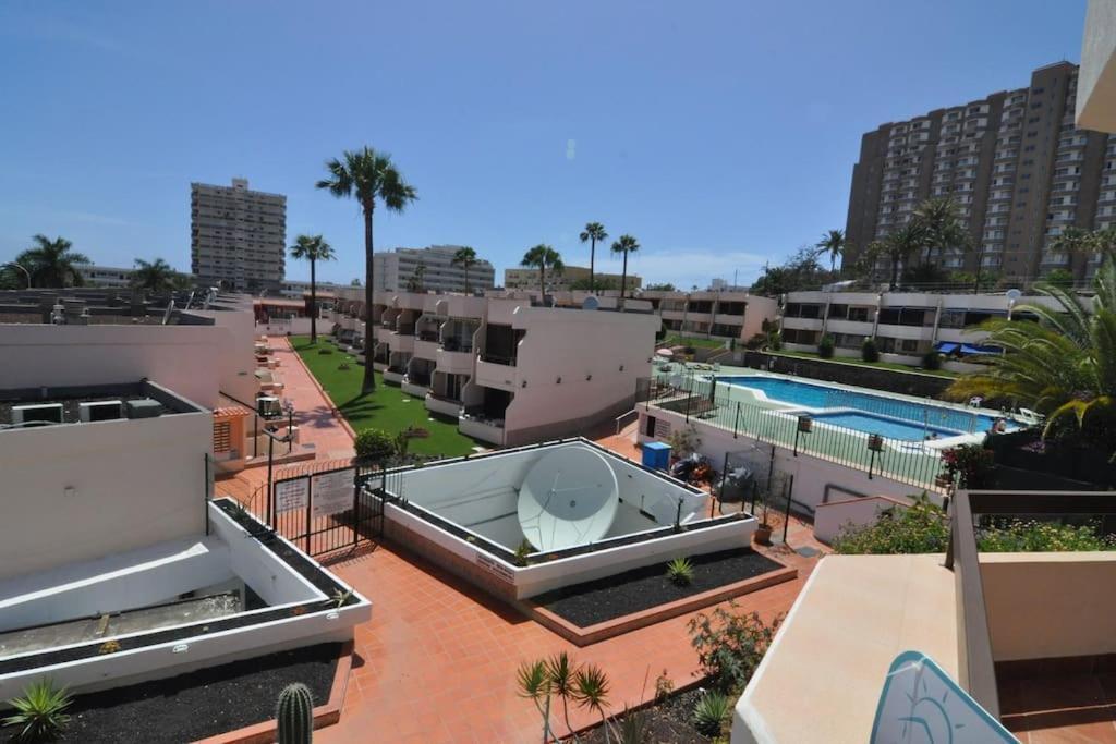 In Las Plataneras Apartamento