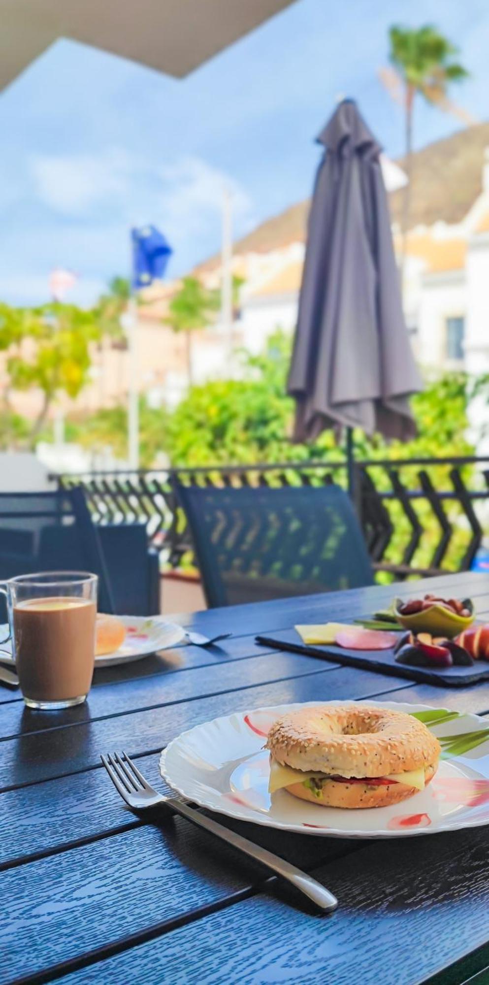 Diamantes - Relaxing Tenerife Getaway - Heated Pool - Cristianos Apartamento