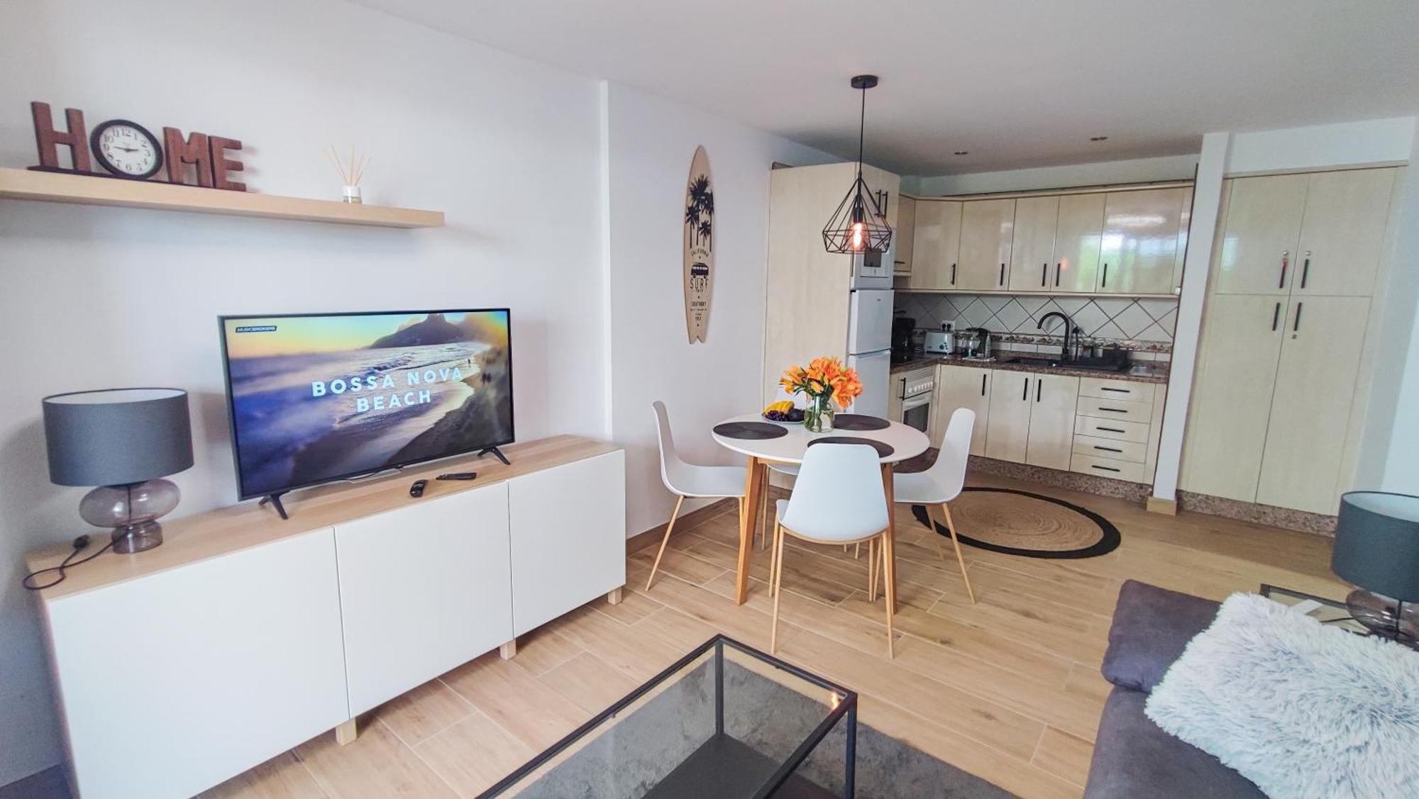 Diamantes - Relaxing Tenerife Getaway - Heated Pool - Cristianos Apartamento Los Cristianos (Tenerife)