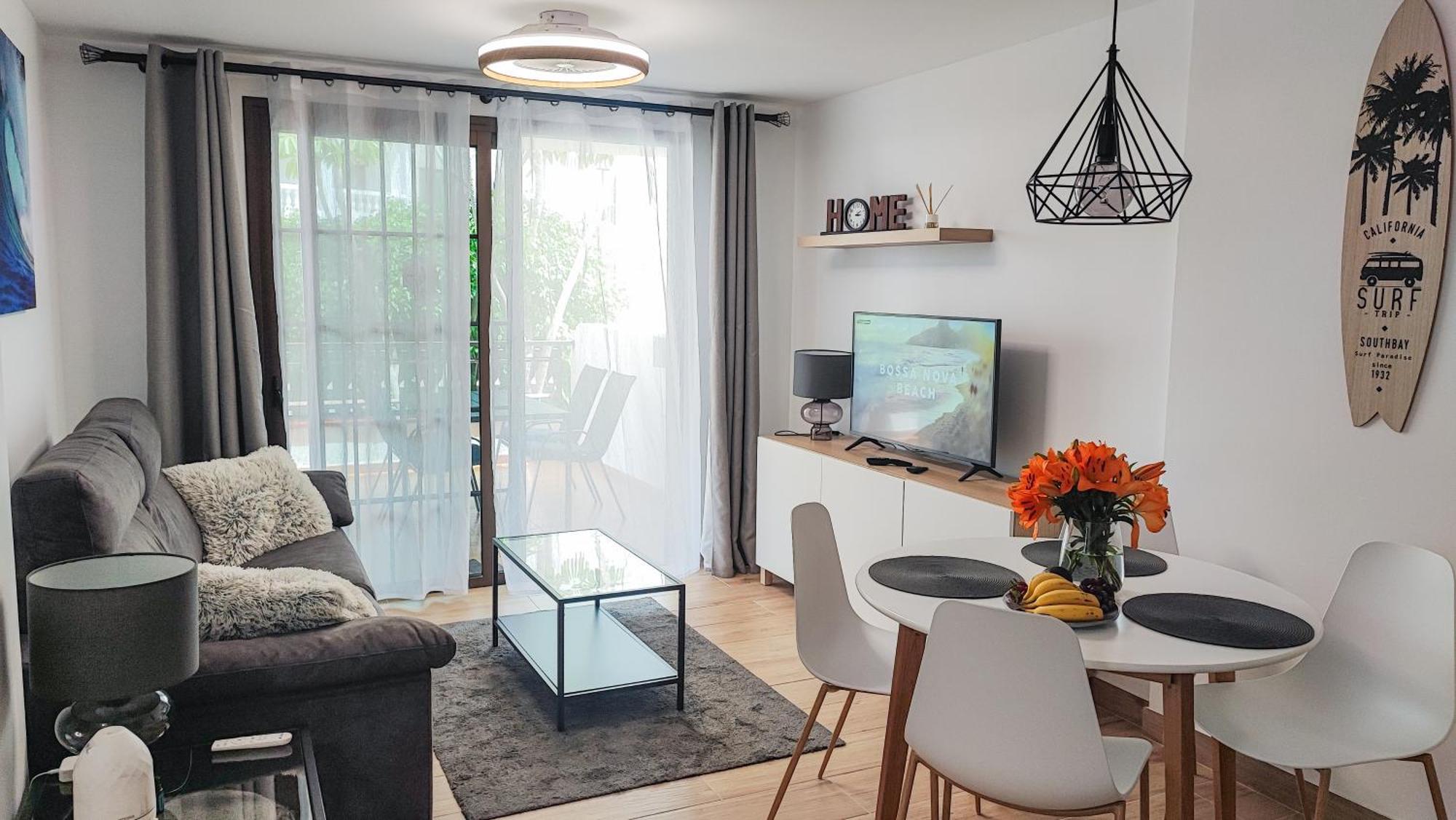 Apartamento Diamantes - Relaxing Tenerife Getaway - Heated Pool - Cristianos Los Cristianos (Tenerife)