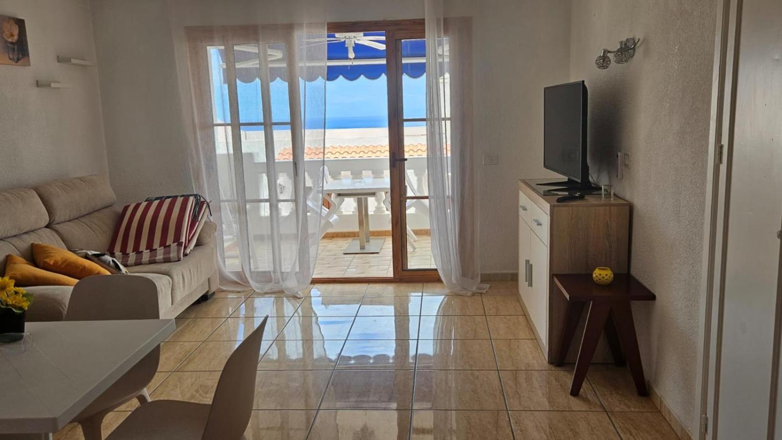 Santiago Beach, Cristianos With Air Conditioning Appartement