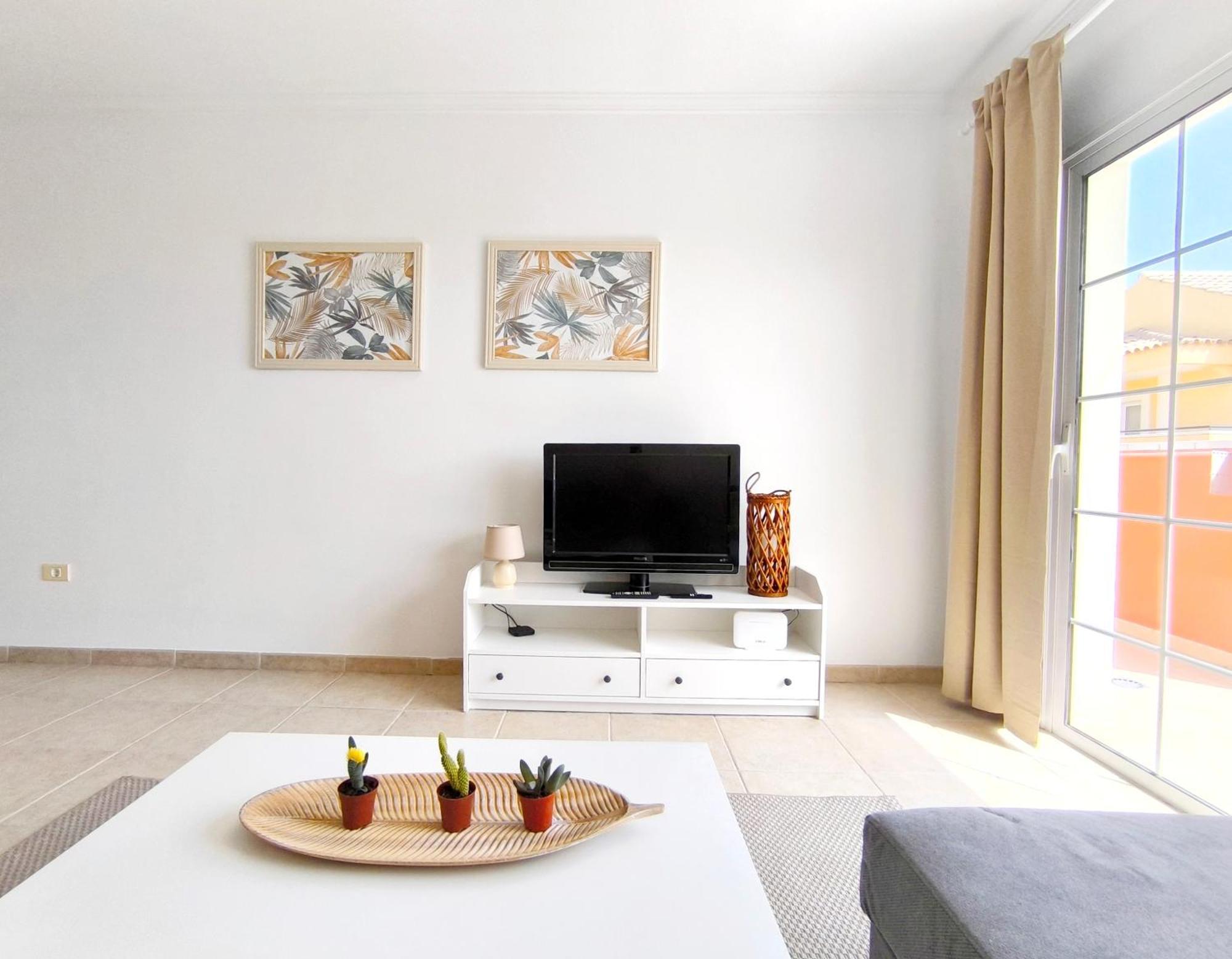 Apartamento Estrella Canaria - Cristianos, Pool, Fibre Net, Tv Channels