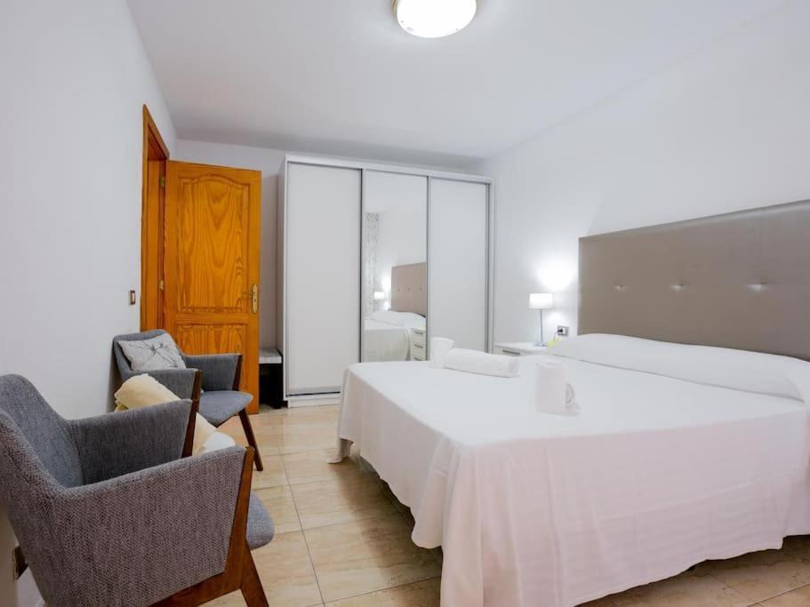 Apartment 313 Eden Parking Wi Fi And Swimming Pool
