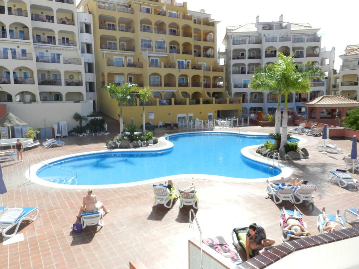 Tenerife Cristianos Dinastia Complex * Los Cristianos (Tenerife)