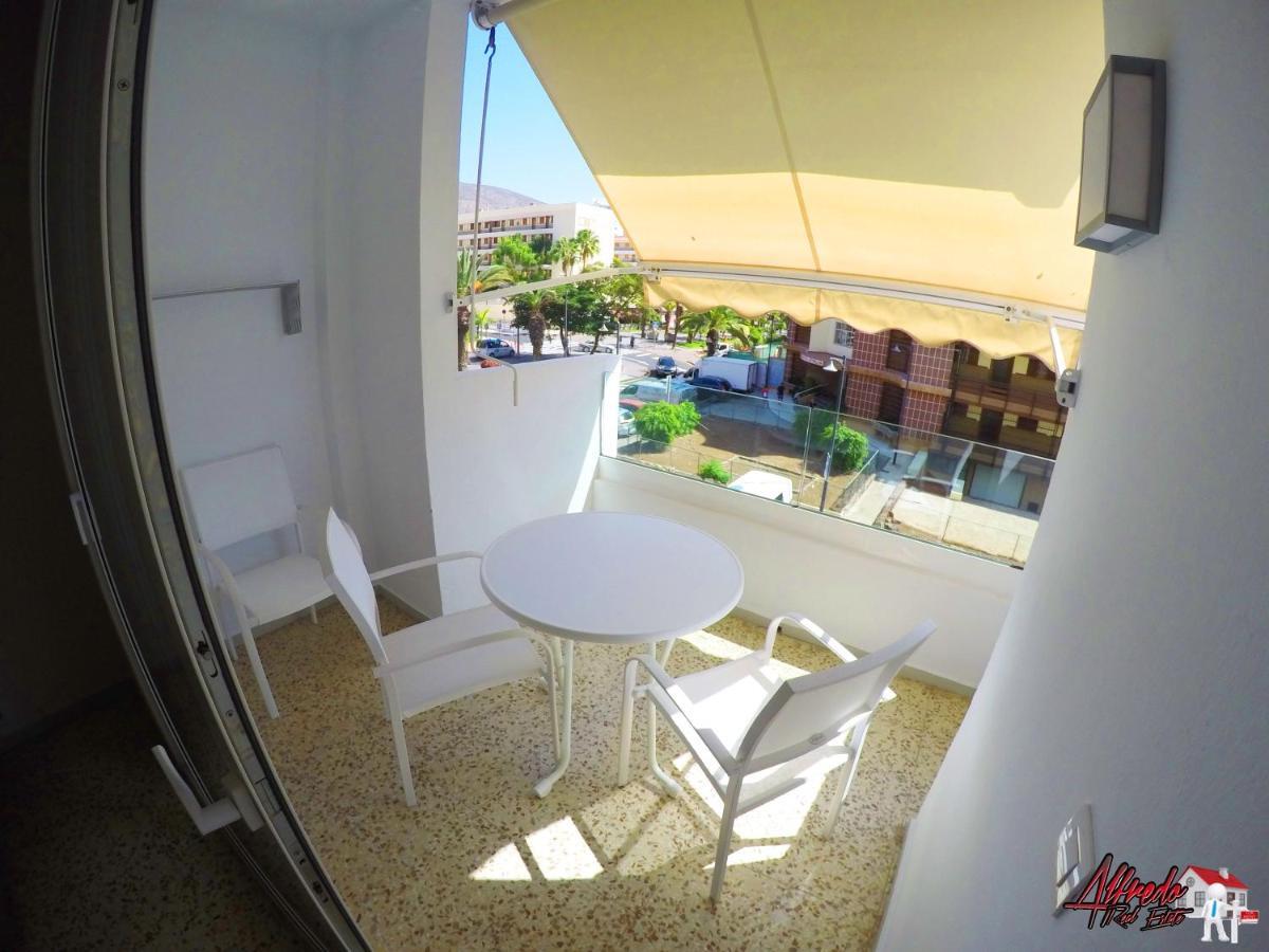 Edificio Abora * Los Cristianos (Tenerife)